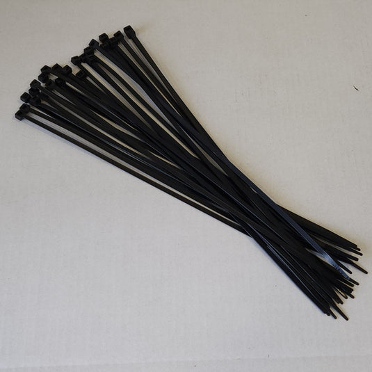Kabelbinders zwart, 7,6mm dik, 540mm breed